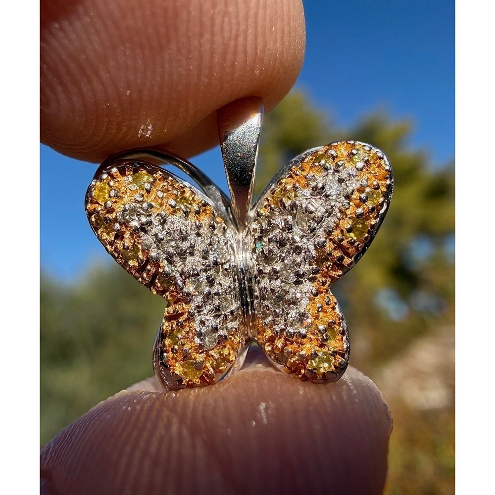 Vintage 14k Solid White Gold Natural White Yellow Diamonds‎ Butterfly Pendant